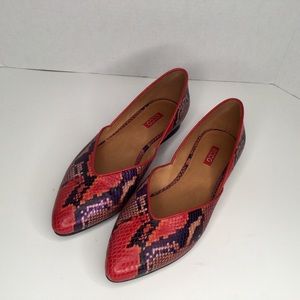Ecco animal print leather flats.